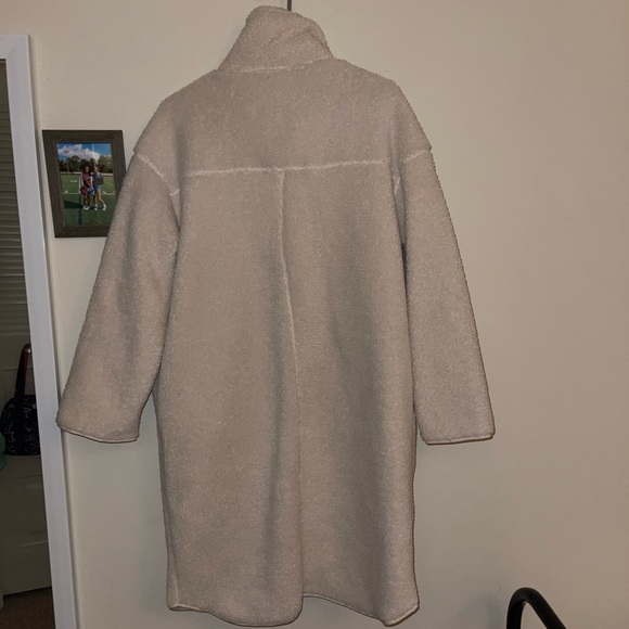 Jacket - Picture 2 of 5